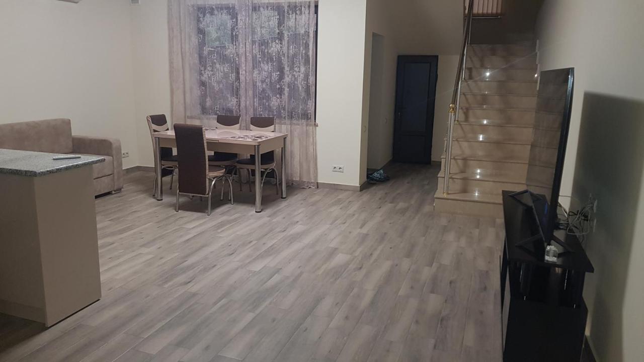 Our House Bed & Breakfast Vagharshapat Exterior photo
