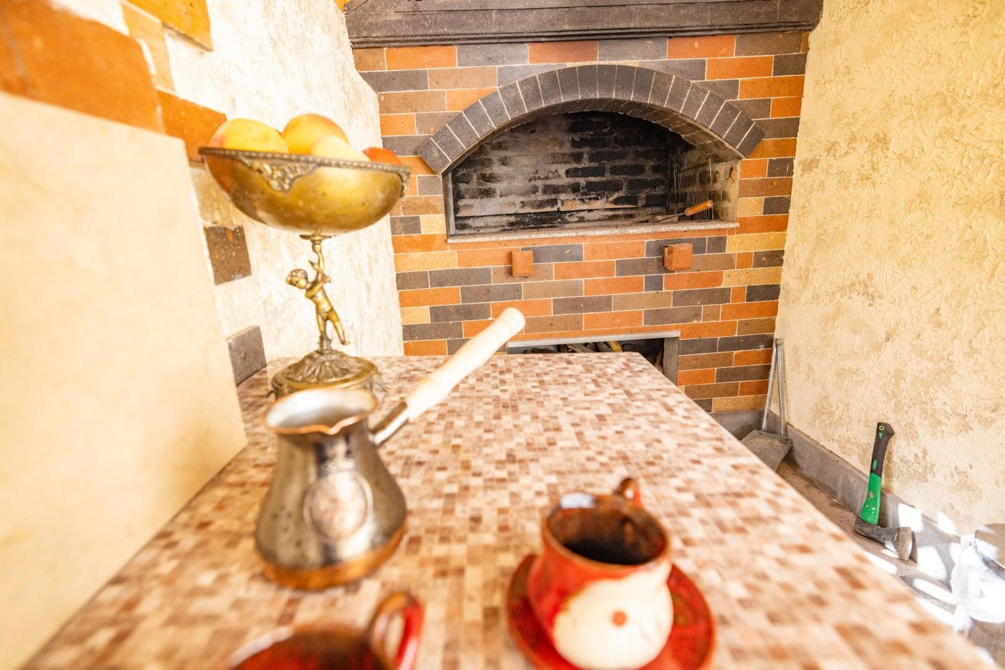 Our House Bed & Breakfast Vagharshapat Exterior photo